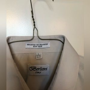 Mens button-up long sleeve shirt